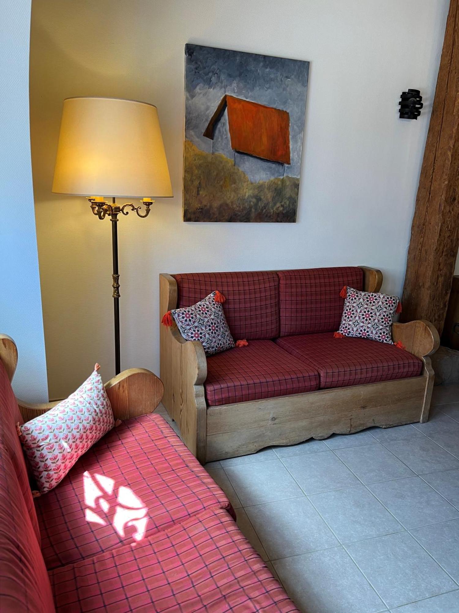 Domaine La Cour Des Nobles - Demeure, Maison Et Appartements Au Coeur De Riquewihr Habitación foto